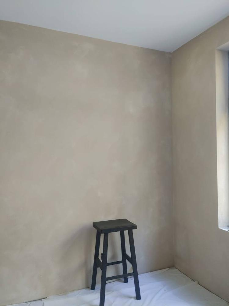 Minimalist Japandi Living Room with Warm Beige LIMEWASH Wall Finish