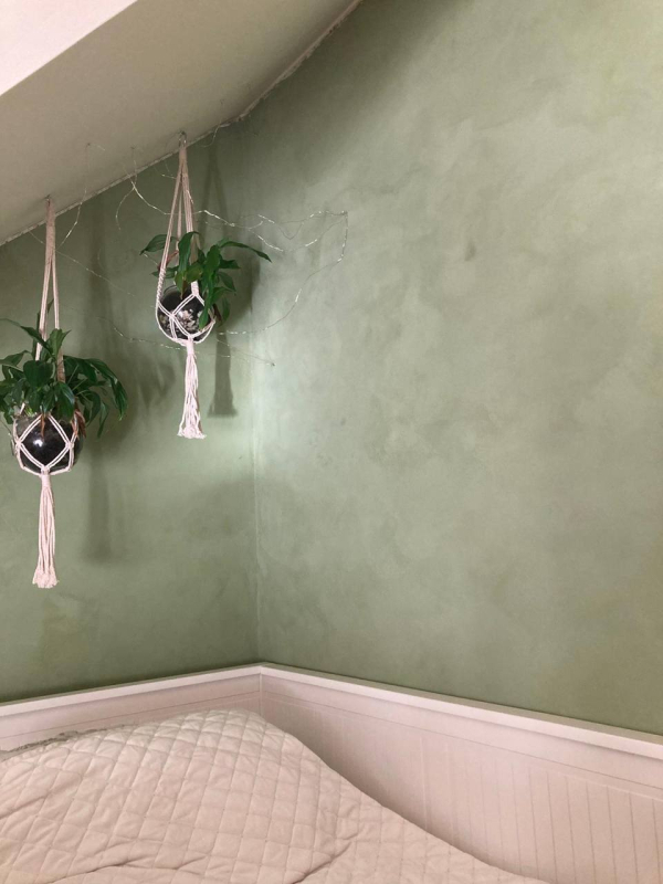 78. Limewash Paint, Poland