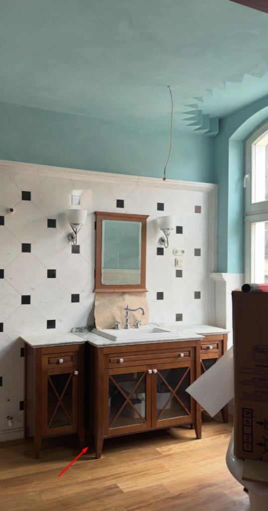 51. Limewash Paint, Poland