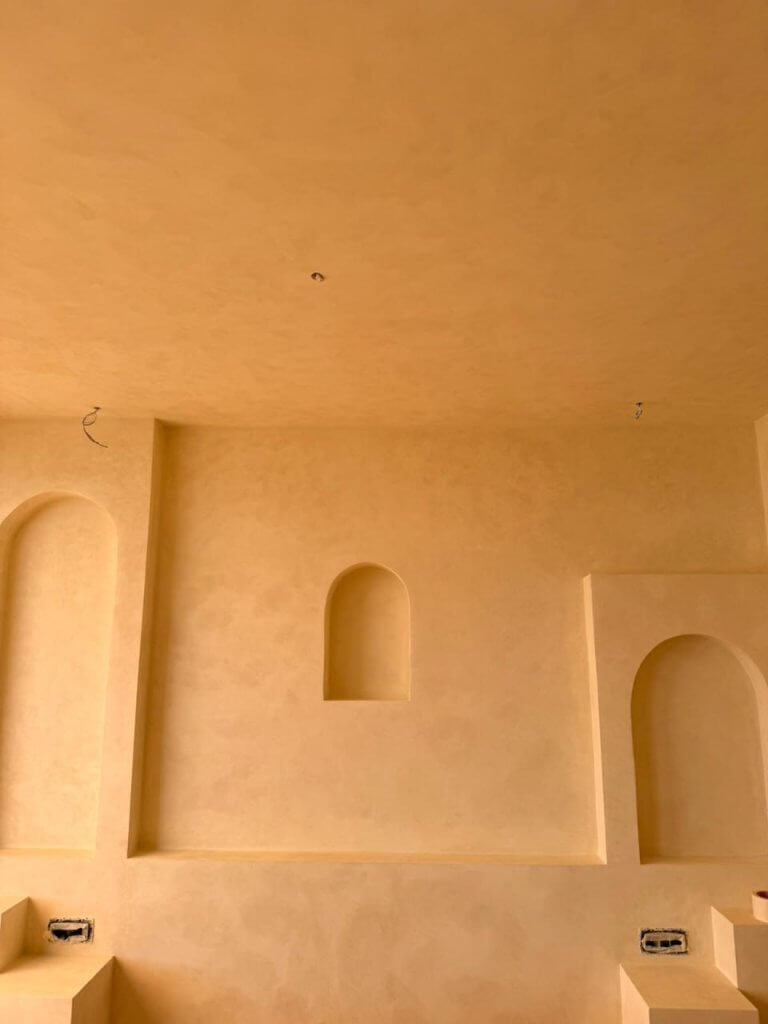 What Is Limewash – Natural Paint for Healthy, Breathable, and Eco-Friendly Interiors
