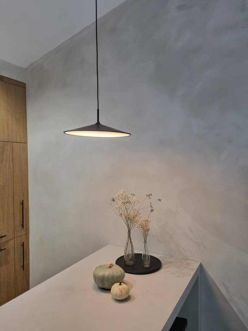 How to Apply Limewash Paint on Textured Walls – Techniques and Benefits
